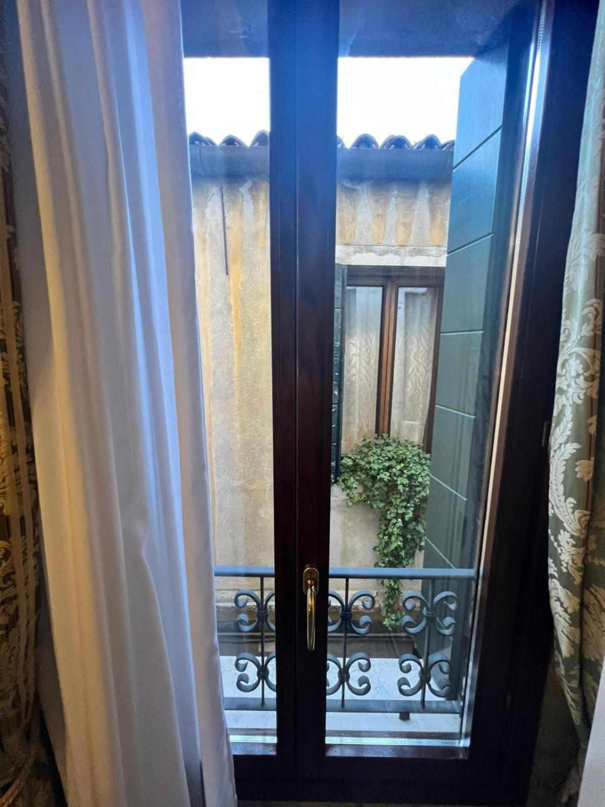 Hotel Ca' Dogaressa Venetië Buitenkant foto